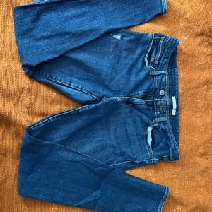 Levi’s ripped jeans